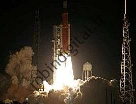 موشک آرتمیس ناسا در پرواز آزمایشی به ماه برمی‌خیزد و «فصل جدید» در اکتشاف ماه انسان را آغاز می‌کند &   تماشا   اخبار جهان